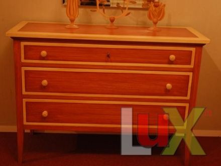 Chest lacquered sample, 3 drawers..